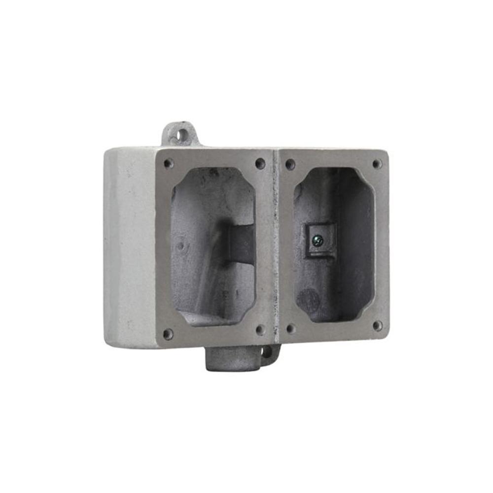 Caja rectangular para 2 interruptores y pulsador 1 salida de 3/4 clase 1 división 1 UL
